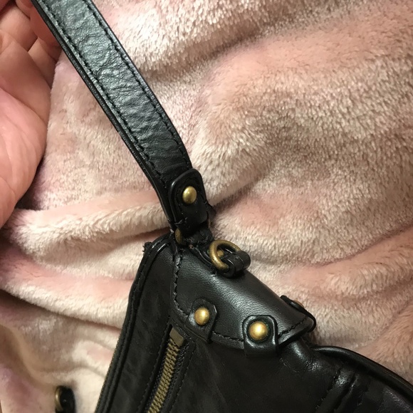 Juicy Couture Leather Wristlet/Clutch/Wallet - Picture 5 of 8